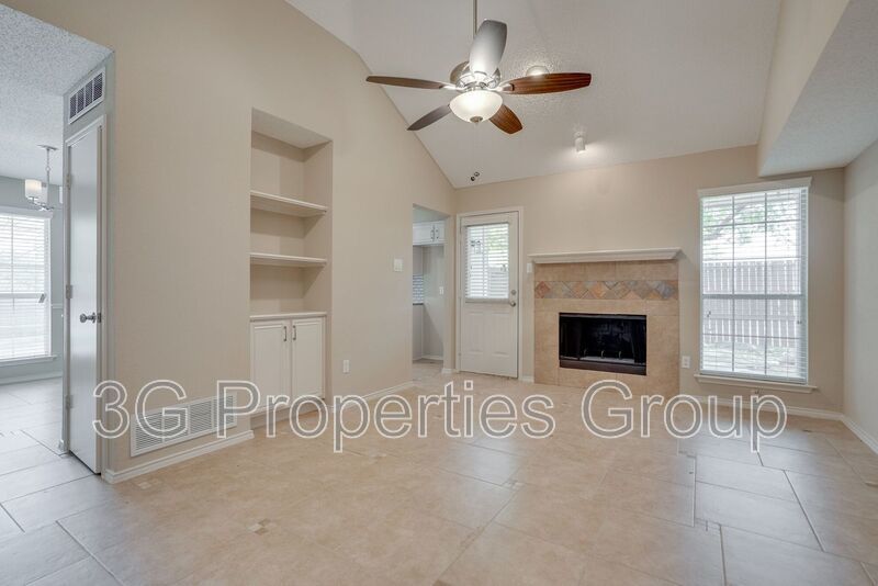 755 Burr Oak Dr. property image