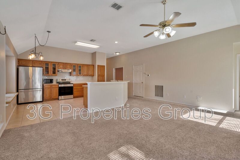 1045 Sweet Grass Trail property image