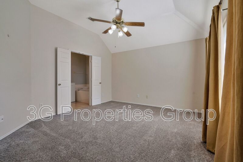 1045 Sweet Grass Trail property image