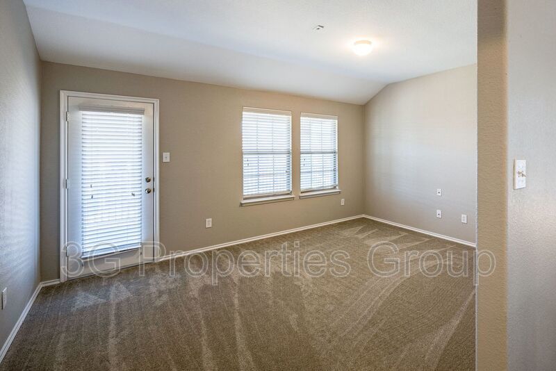 2228 Canyon Point property image