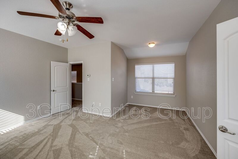 2228 Canyon Point property image