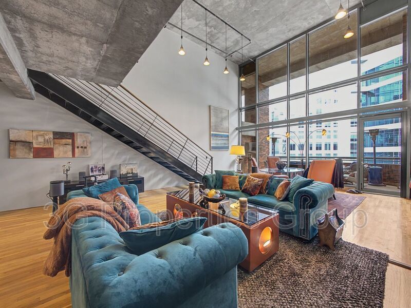 1999 Mckinney Ave property image