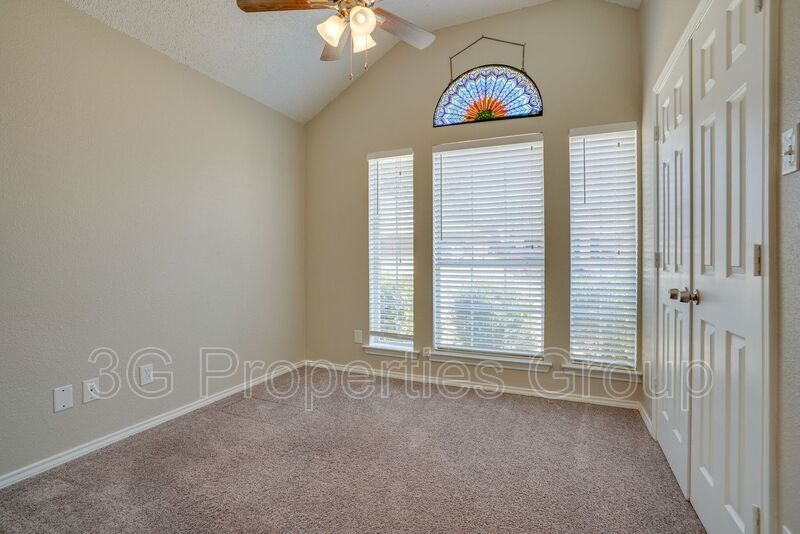 215 Linda Street property image