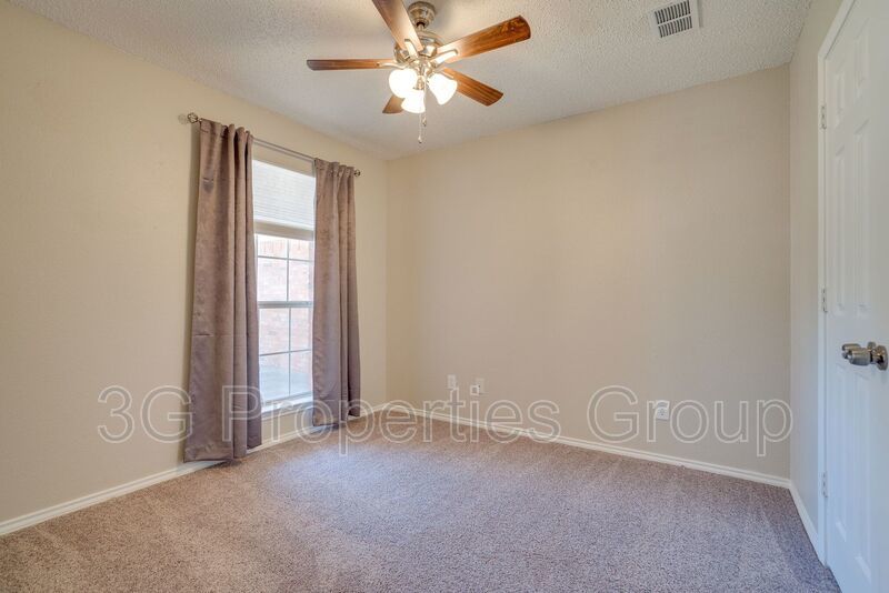 215 Linda Street property image