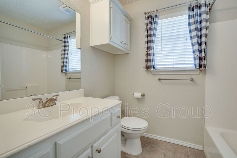 215 Linda Street property image