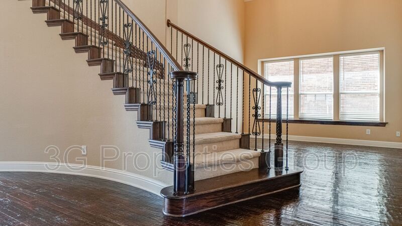 8394 Fullerton Street property image