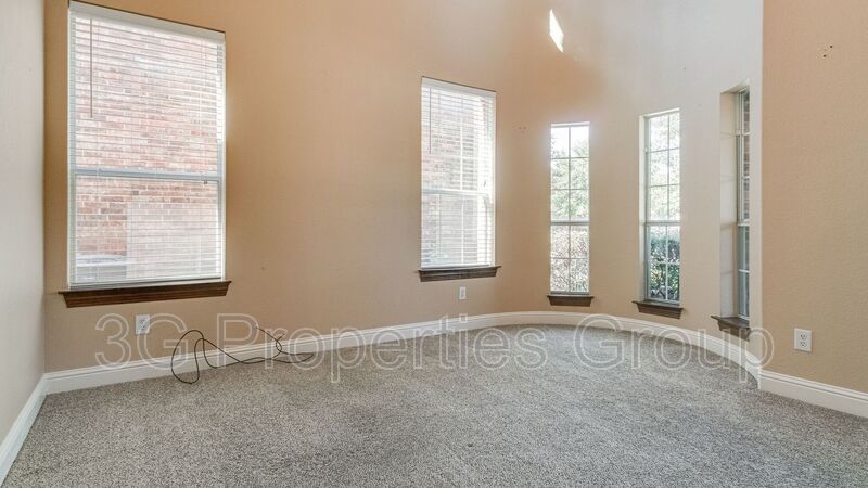 8394 Fullerton Street property image