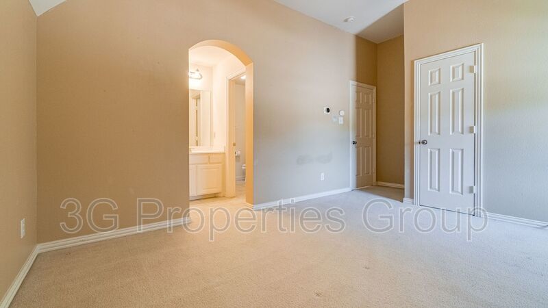 8394 Fullerton Street property image