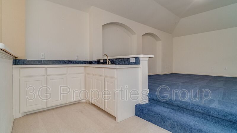 8394 Fullerton Street property image