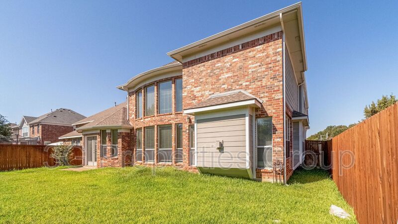 8394 Fullerton Street property image