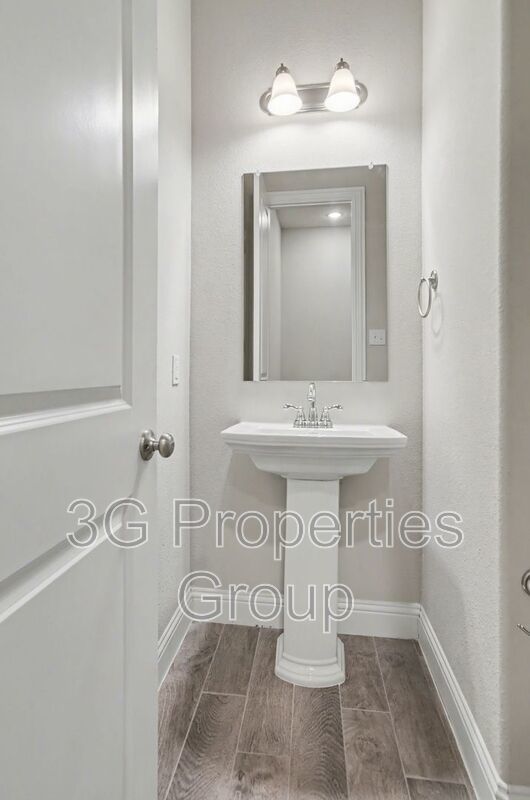 209 Suma Dr. property image