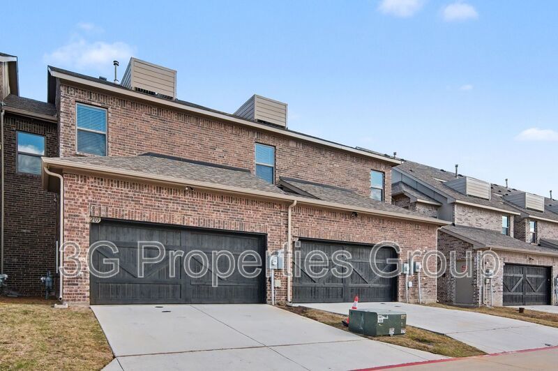 209 Suma Dr. property image