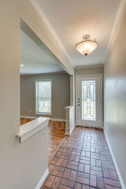 420 Cambridge Drive property image