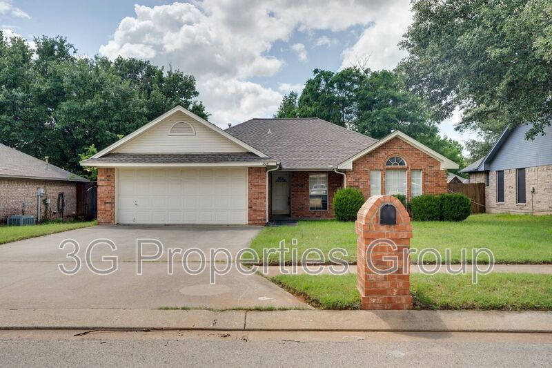 215 Linda Street property image