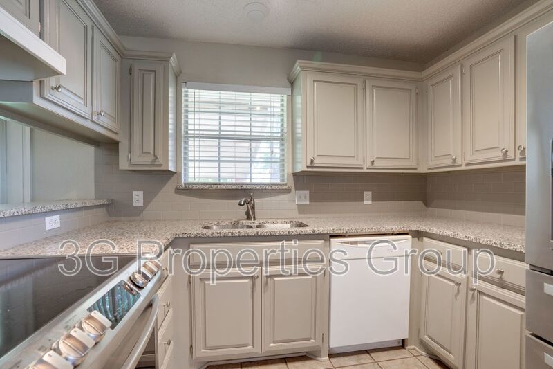 215 Linda Street property image