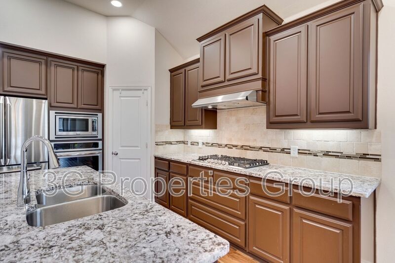 9916 Echo Summit Drive property image