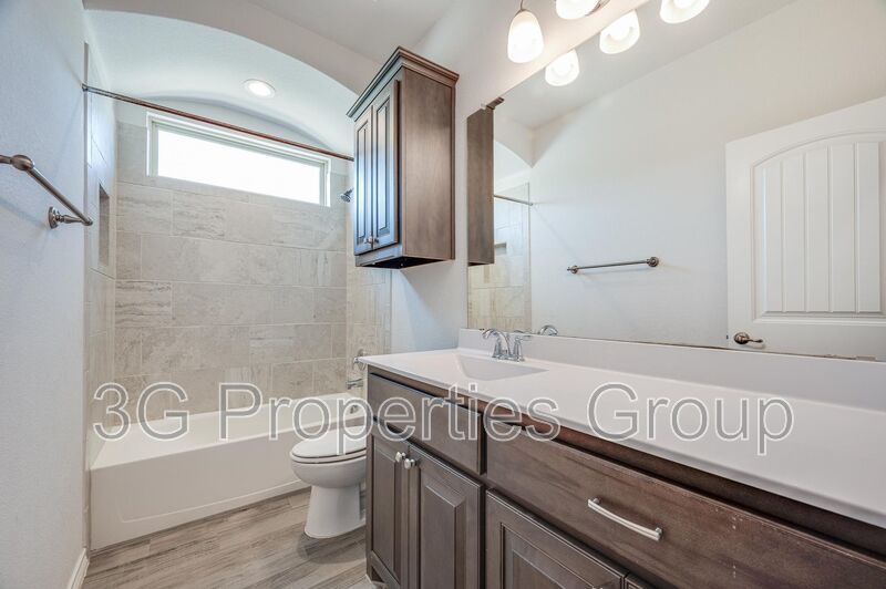 1500 Canary Lane property image