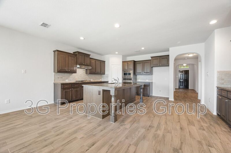 1500 Canary Lane property image