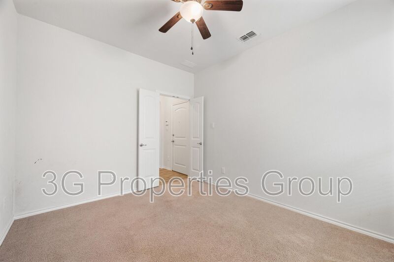 1500 Canary Lane property image