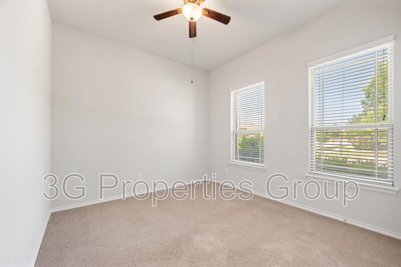 1500 Canary Lane property image