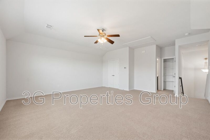 1500 Canary Lane property image