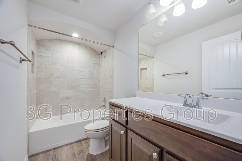 1500 Canary Lane property image