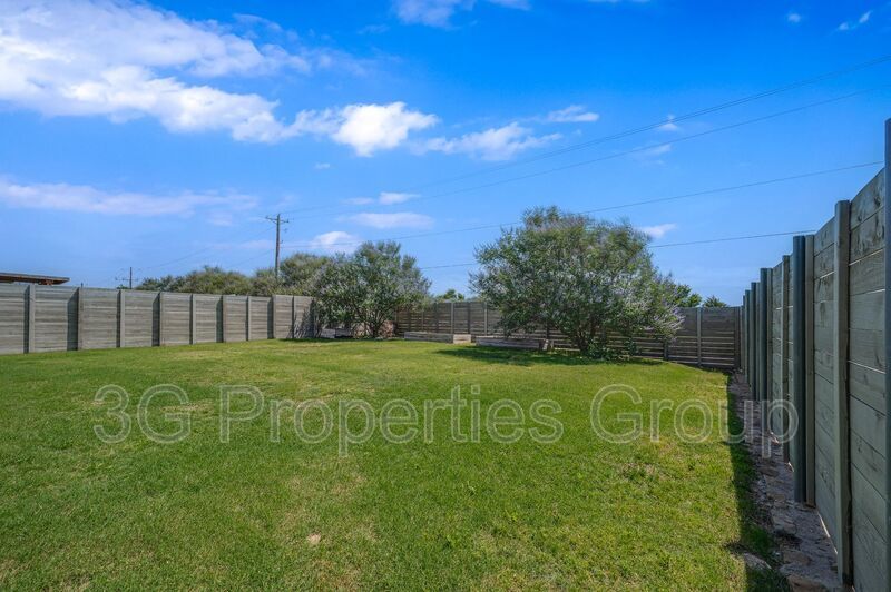 1500 Canary Lane property image