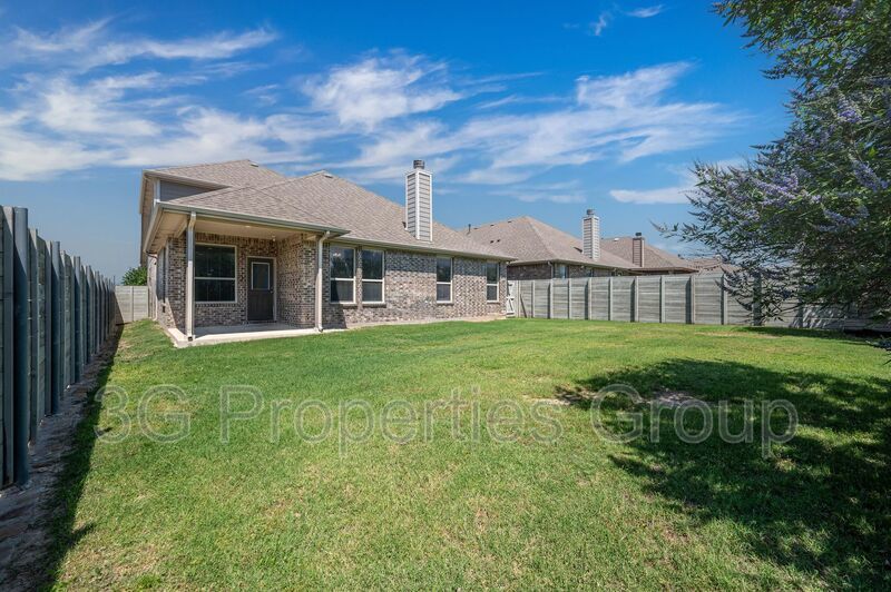 1500 Canary Lane property image