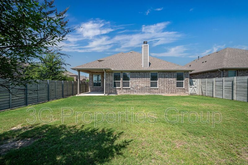 1500 Canary Lane property image