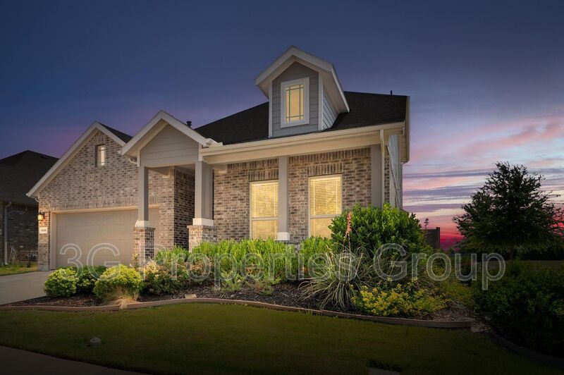 1500 Canary Lane property image