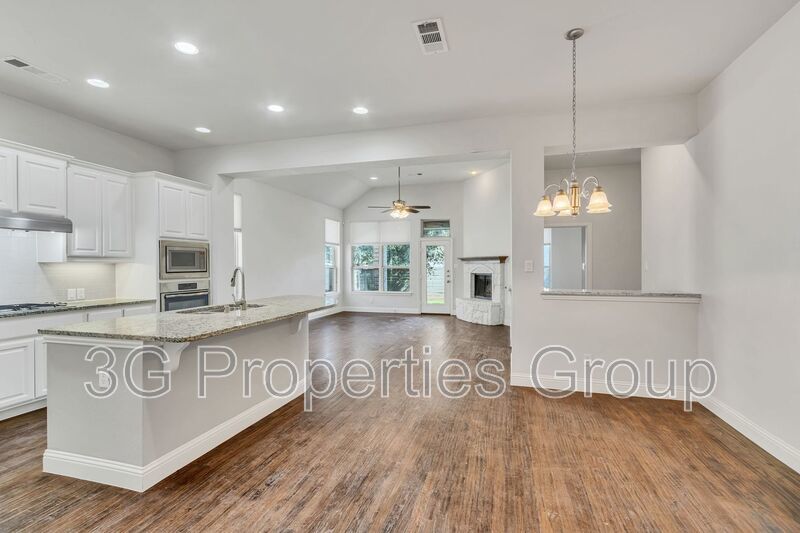 120 Lilypad Bnd property image