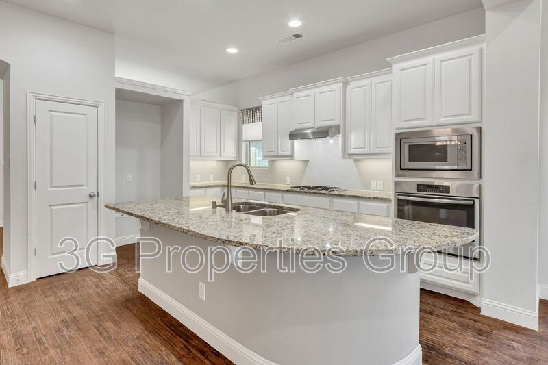120 Lilypad Bnd property image