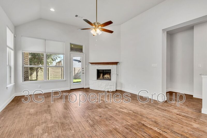 120 Lilypad Bnd property image