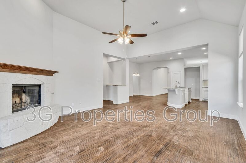 120 Lilypad Bnd property image