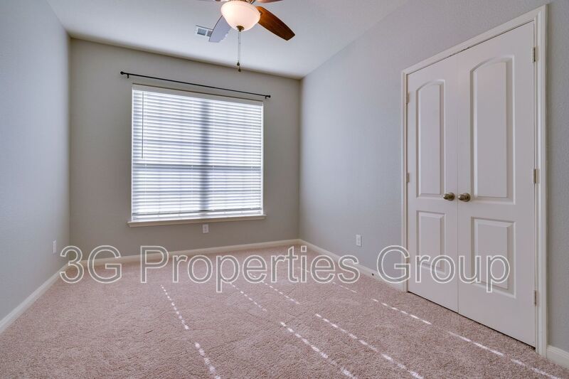 5301 Zara Drive property image