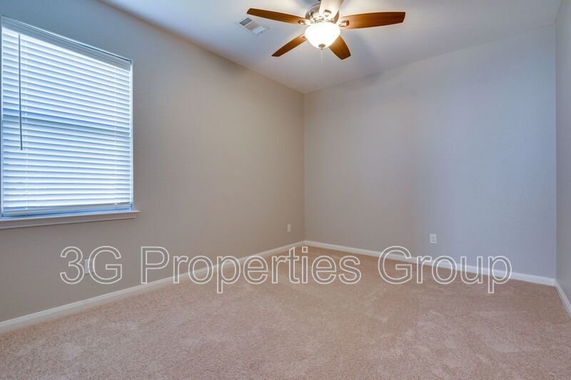5301 Zara Drive property image