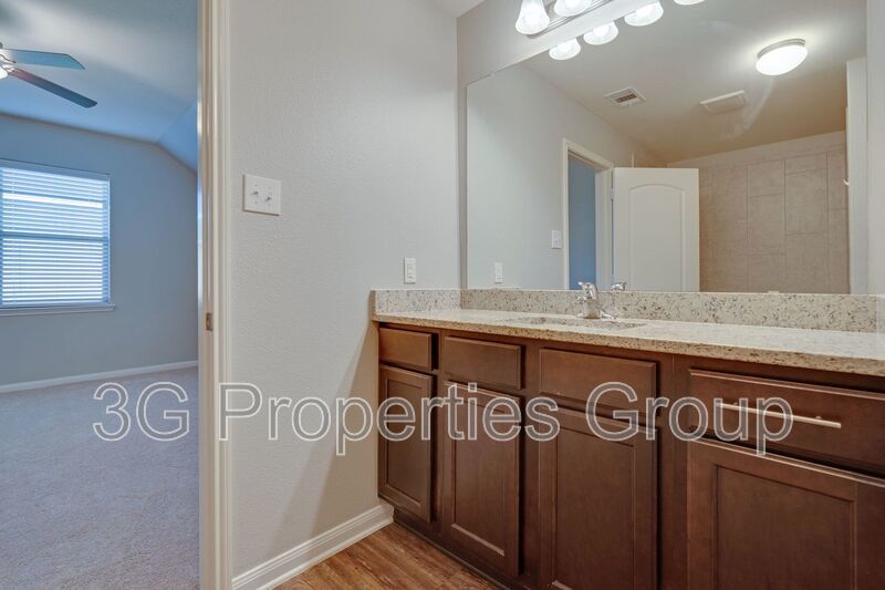 5301 Zara Drive property image